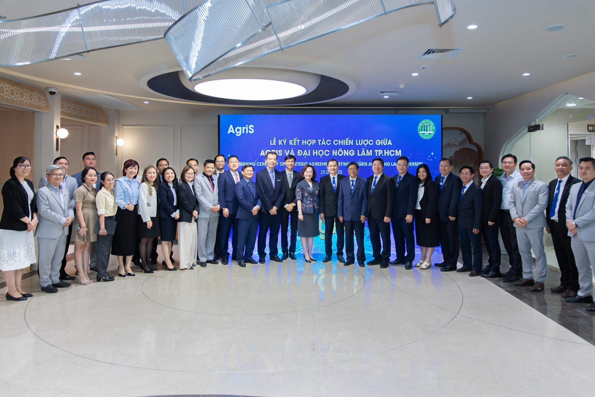 AgriS ký kết hợp tác với Trường Đại học Nông Lâm – Thúc đẩy mô hình hợp tác “5 nhà” trong phát triển nông nghiệp bền vững